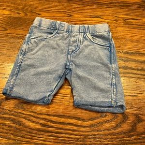 Toddler girls stretchy Bermuda length shorts